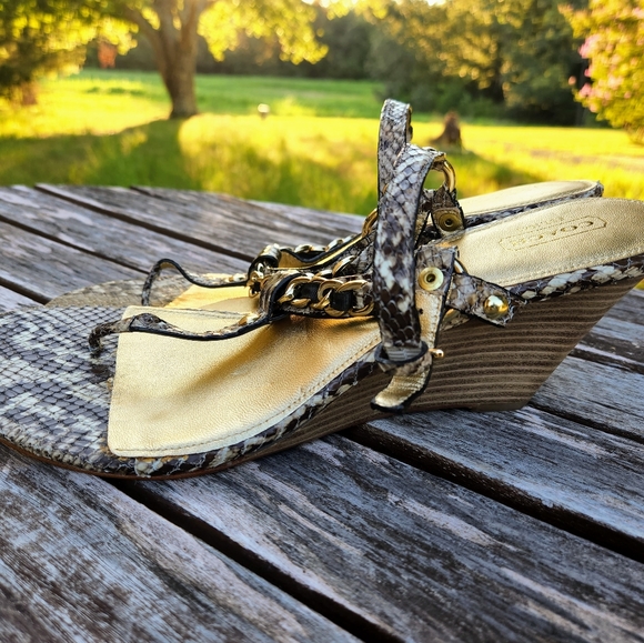 Coach Honora Python Snake T-Strap Wedge Sandals 11 - Picture 5 of 6